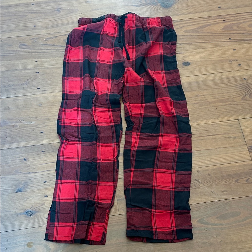 Red and Black Plaid Lounge Panta